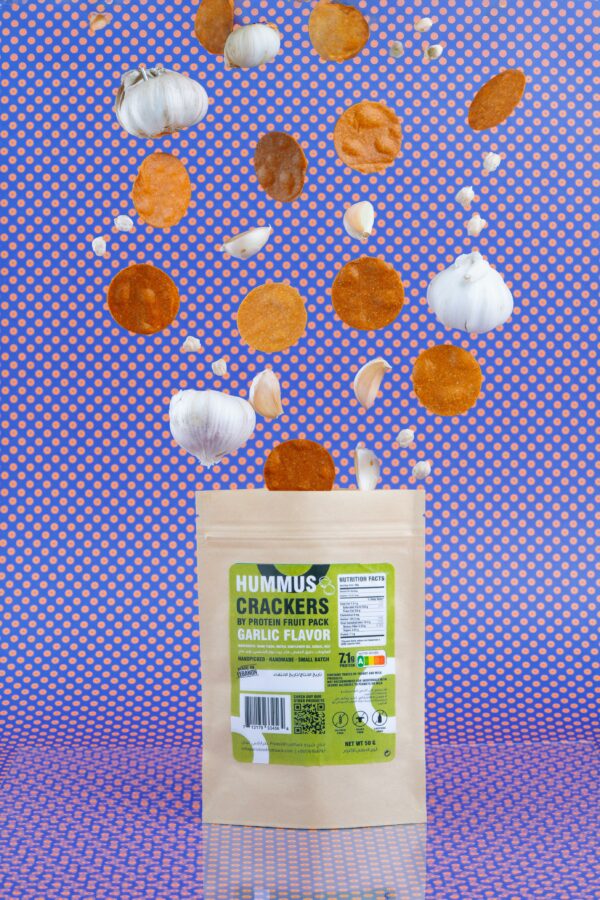 ProteinFruitPack's Garlic Flavored Hummus Crackers made from chickpea flour, Mediterranean sea salt, and dried garlic